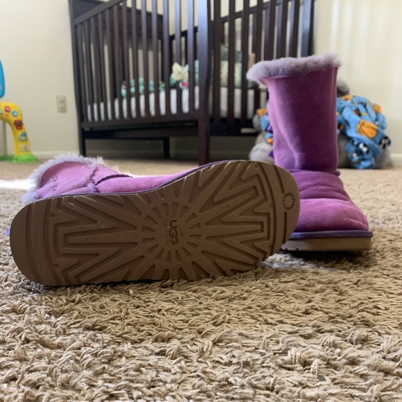 uggs - Picture 4 of 4